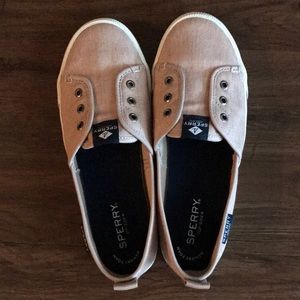 Sperry - Women's Lounge Wharf Canvas Sneaker